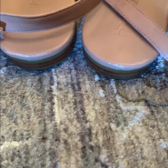 Vera wang sandals - Picture 3 of 3